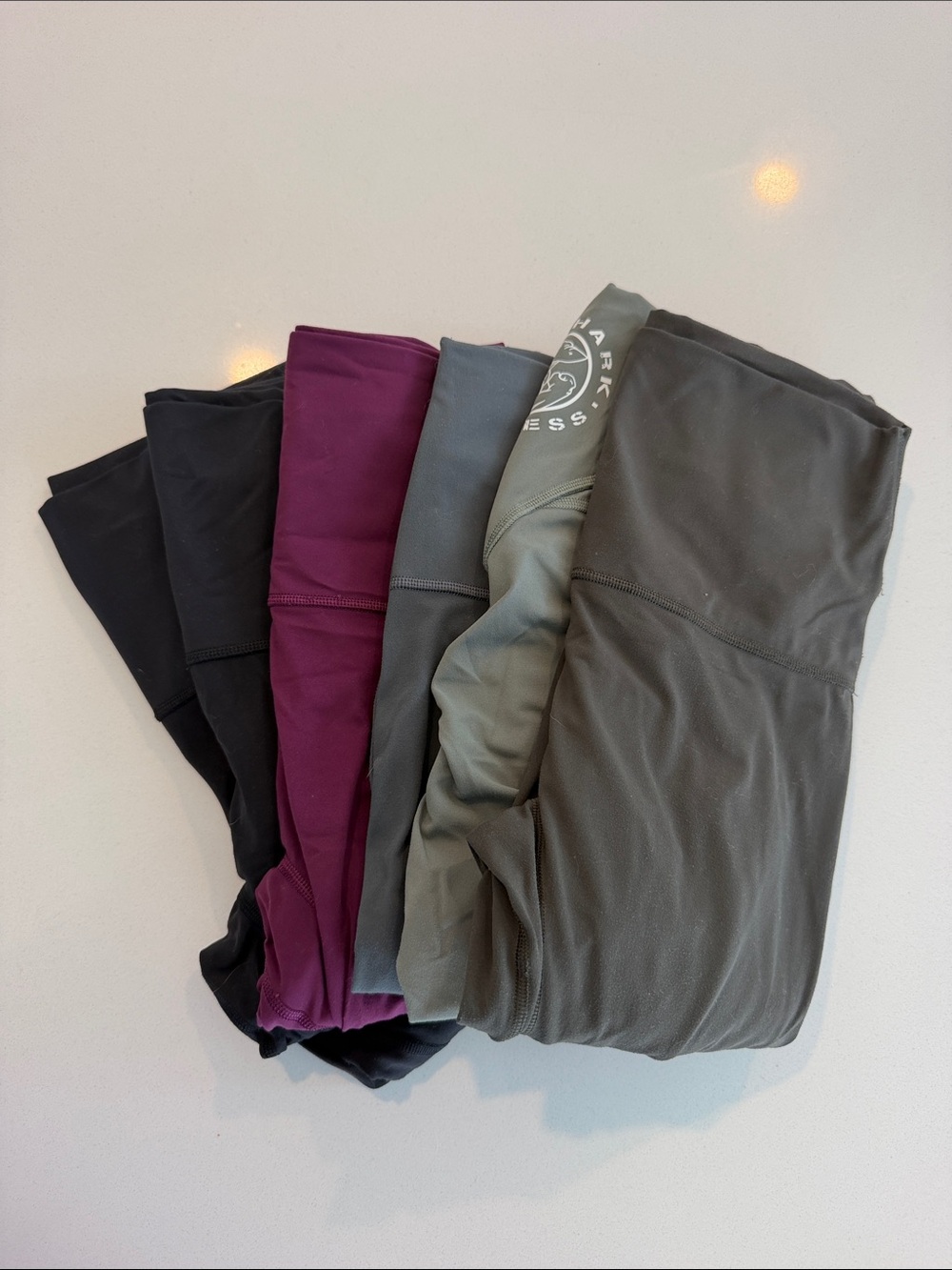 FIVE gymshark legacy leggings